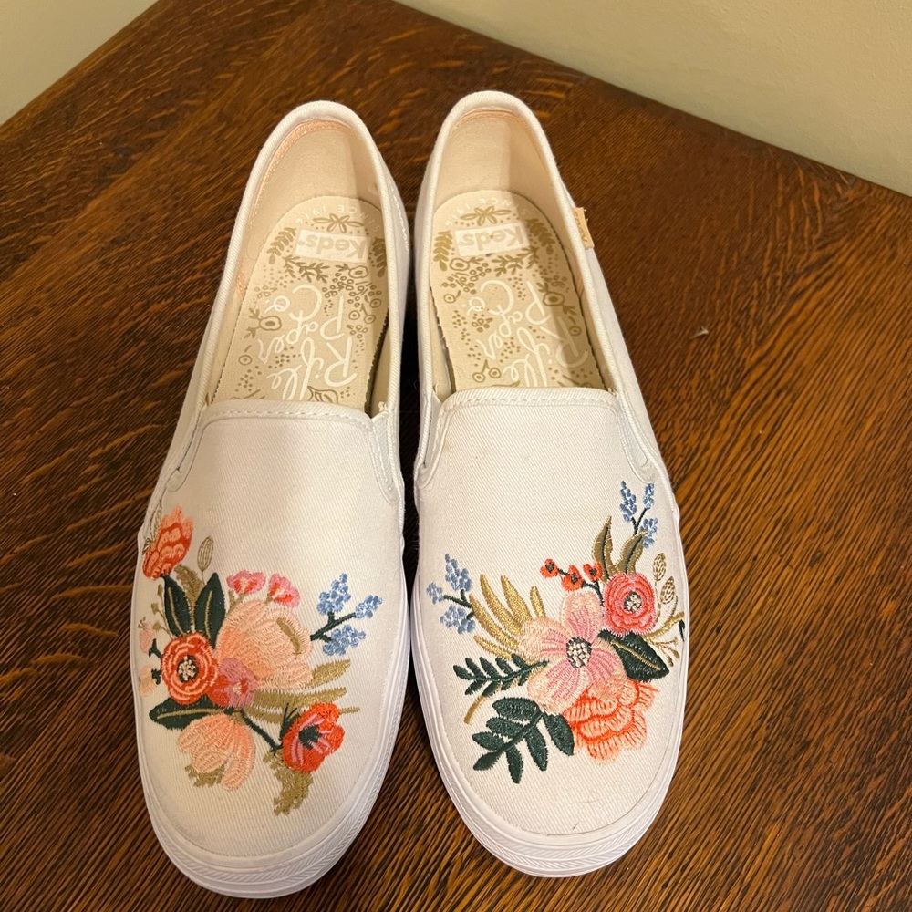 Women’s Keds